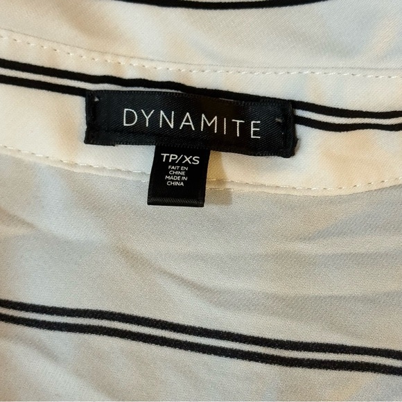 Dynamite White and Black Notched Collar Button Down Shirt
#1050 - Picture 4 of 6